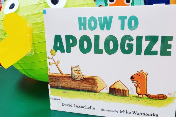 Cover image for How to apologize.